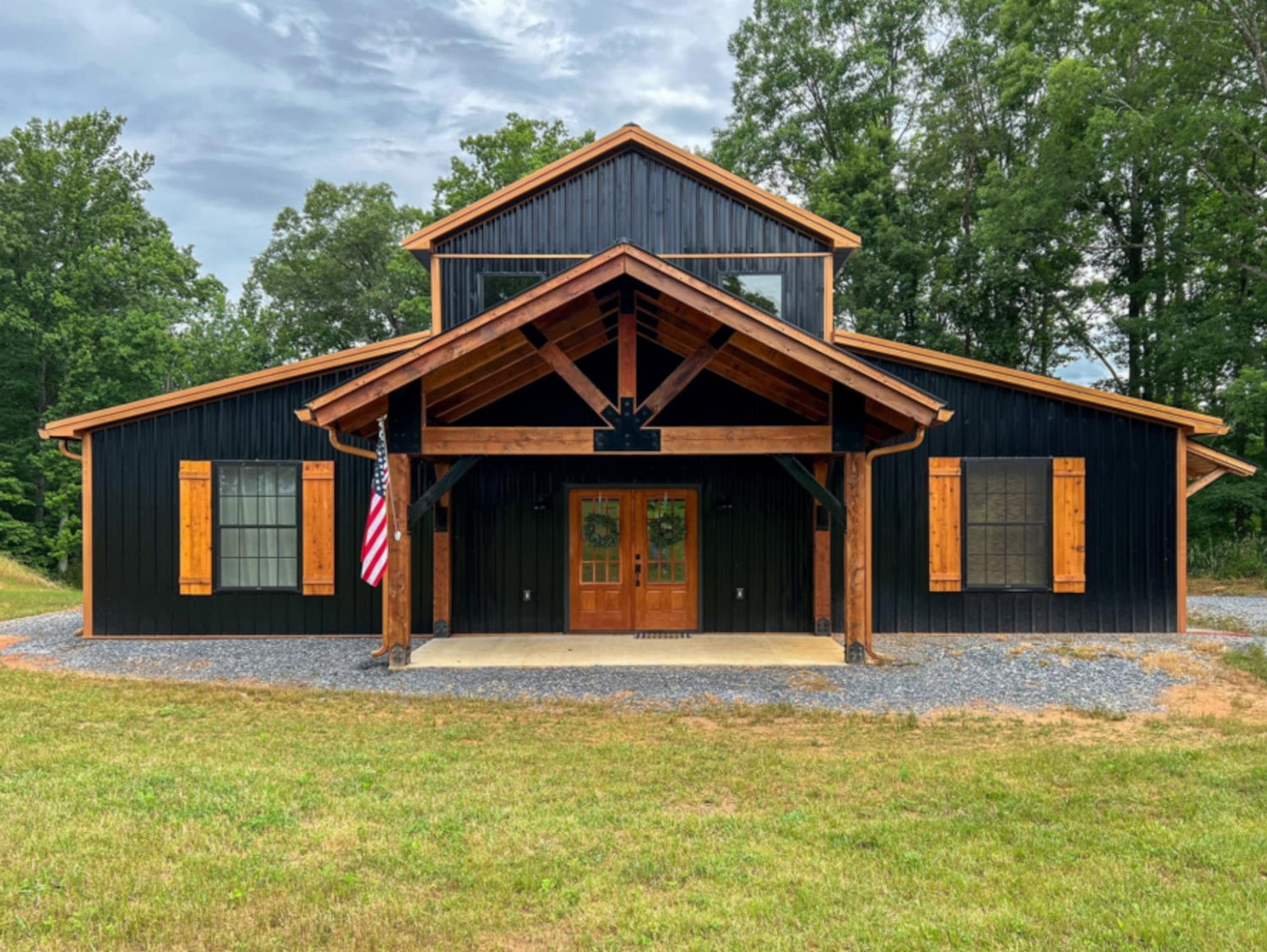 Madison Iron and wood – Metal Décor – Home Improvement – Home décor – Post Caps – Outdoor Décor