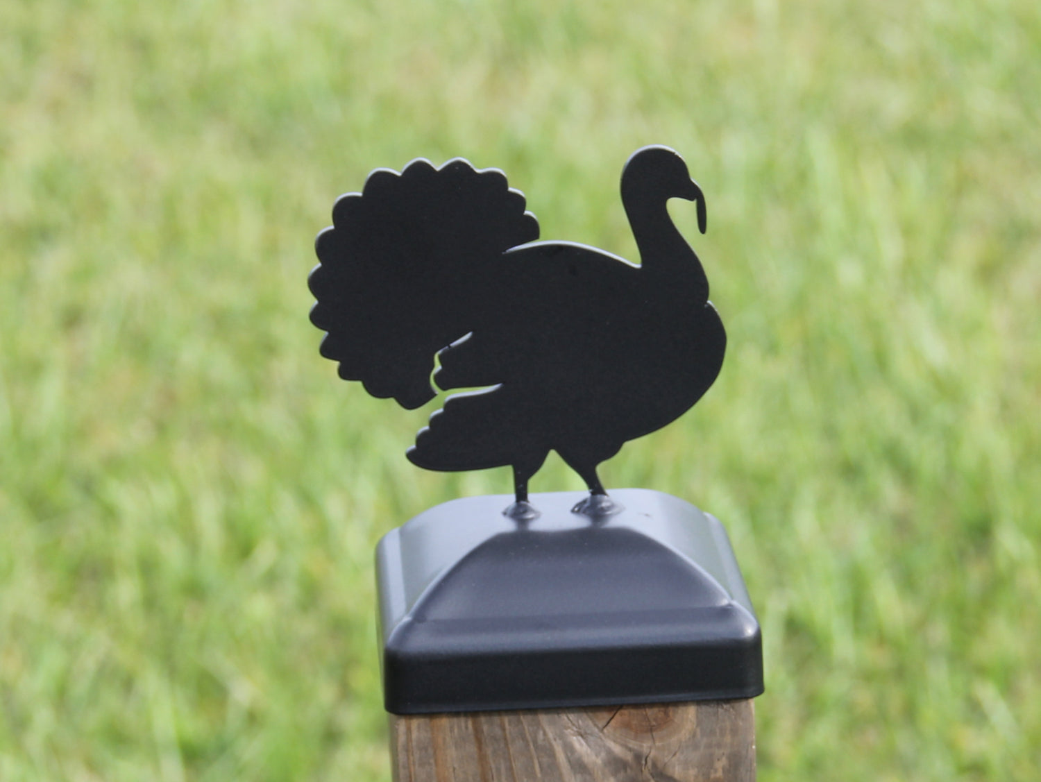 Madison Iron and wood – Metal Décor – Home Improvement – Home décor – Post Caps – Outdoor Décor