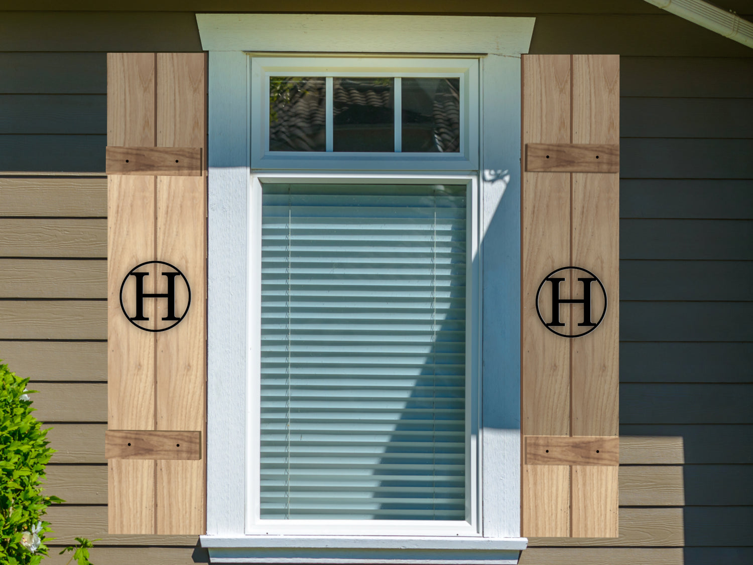 Madison Iron and wood – Metal Décor – Home Improvement – Home décor – Post Caps – Outdoor Décor