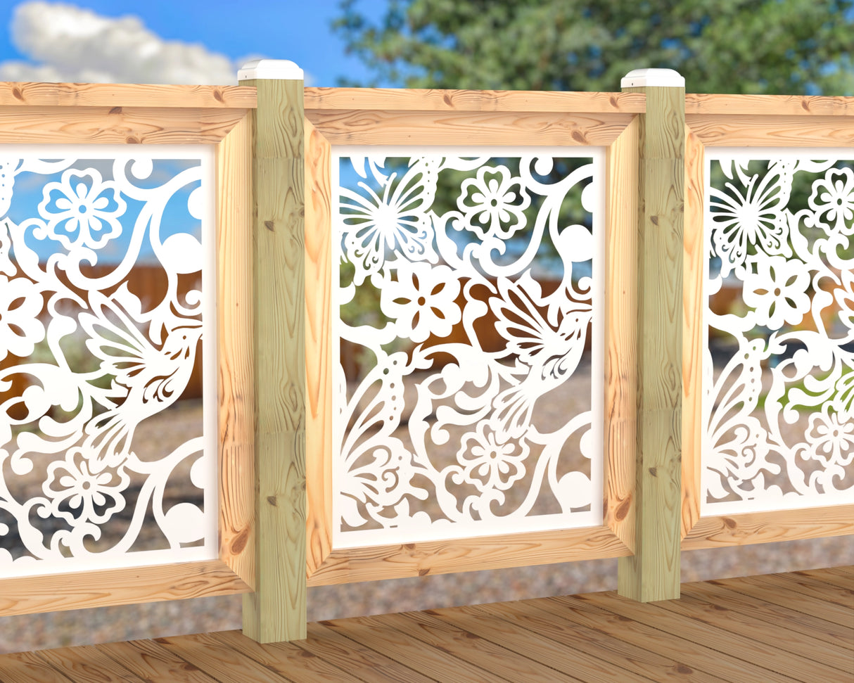Inserto de panel de barandilla con paisaje forestal