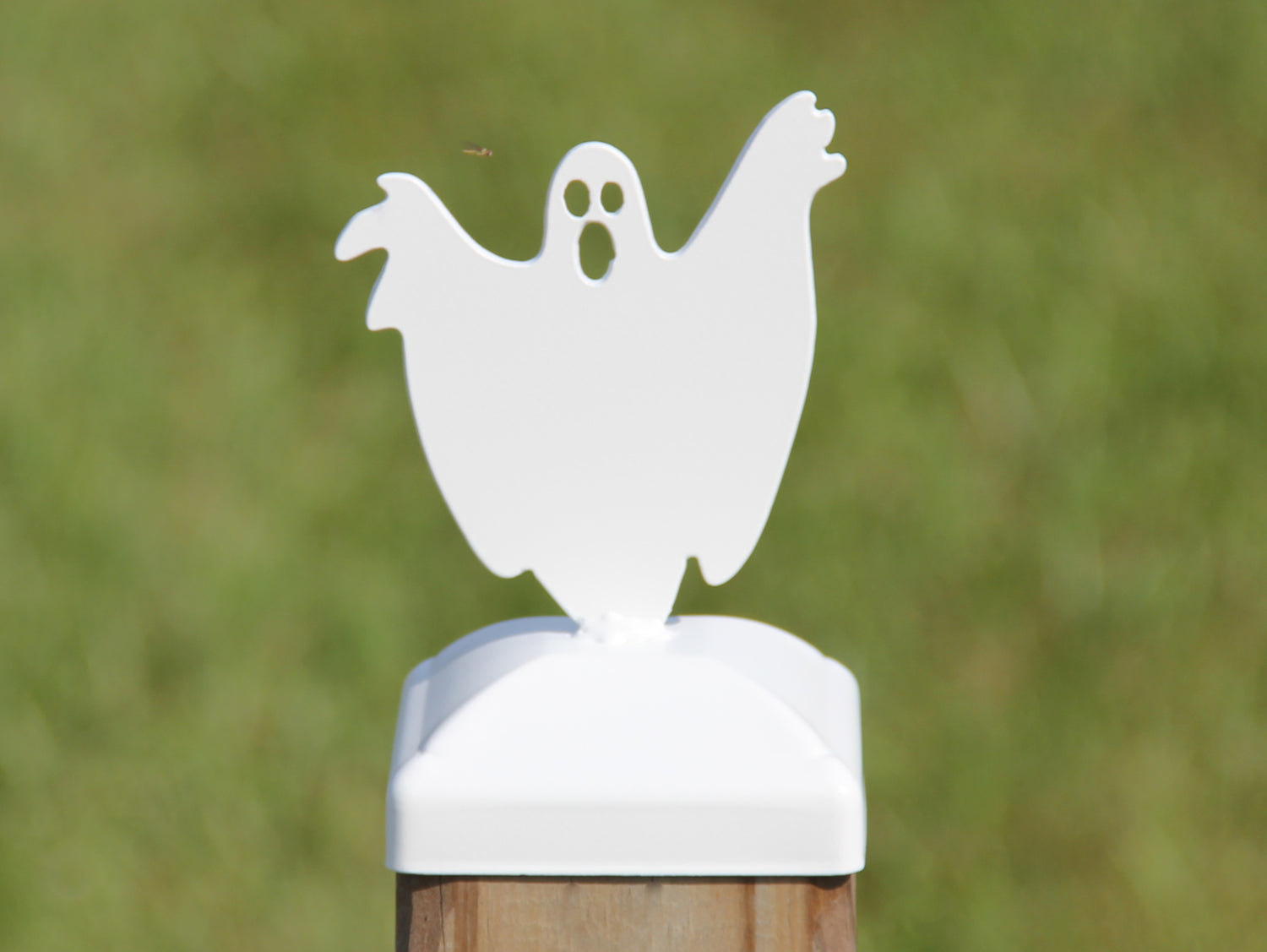 Madison Iron and wood – Metal Décor – Home Improvement – Home décor – Post Caps – Outdoor Décor