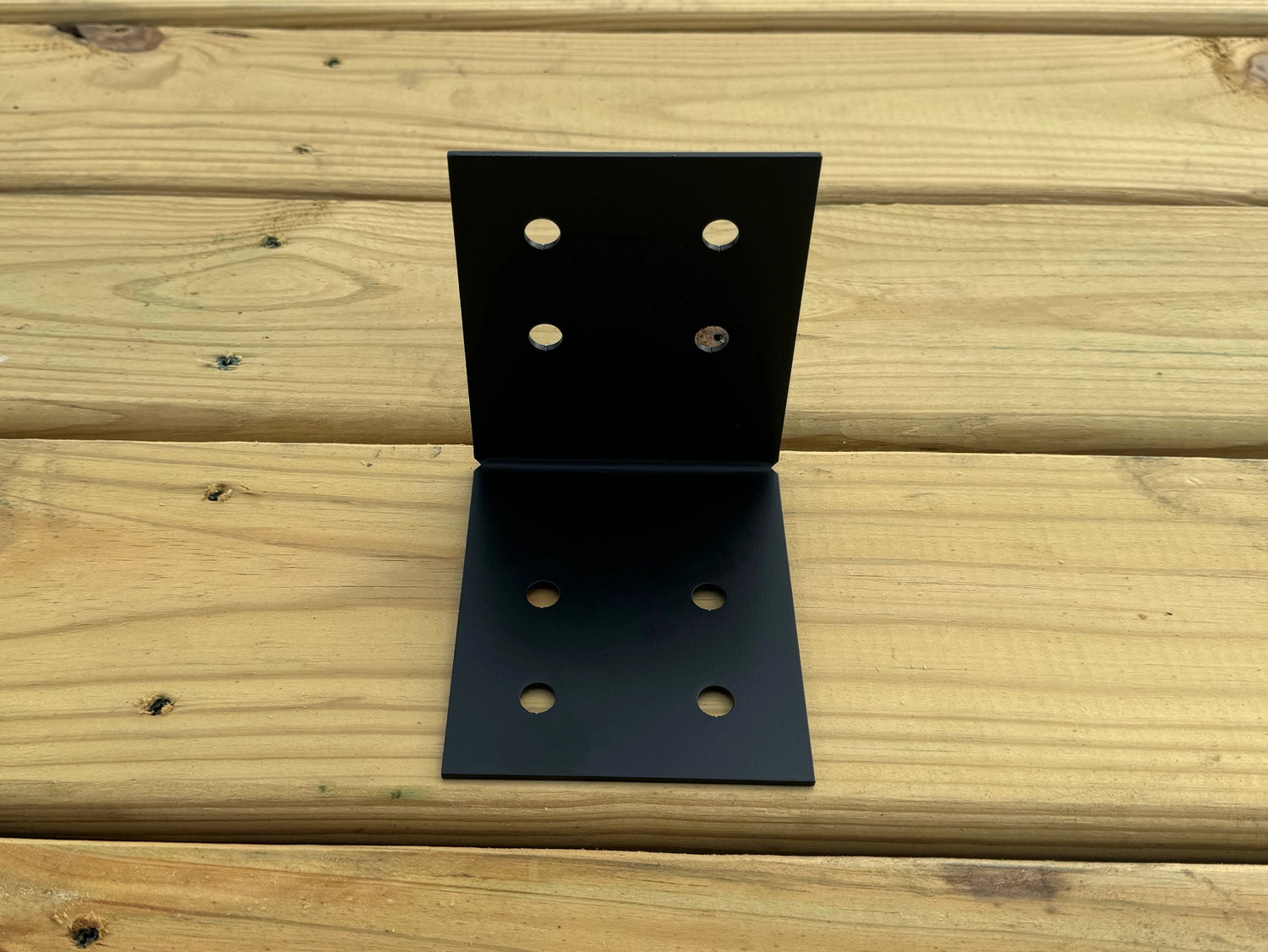 90 degree Industrial Bracket for 6" Post - Madison Iron and Wood