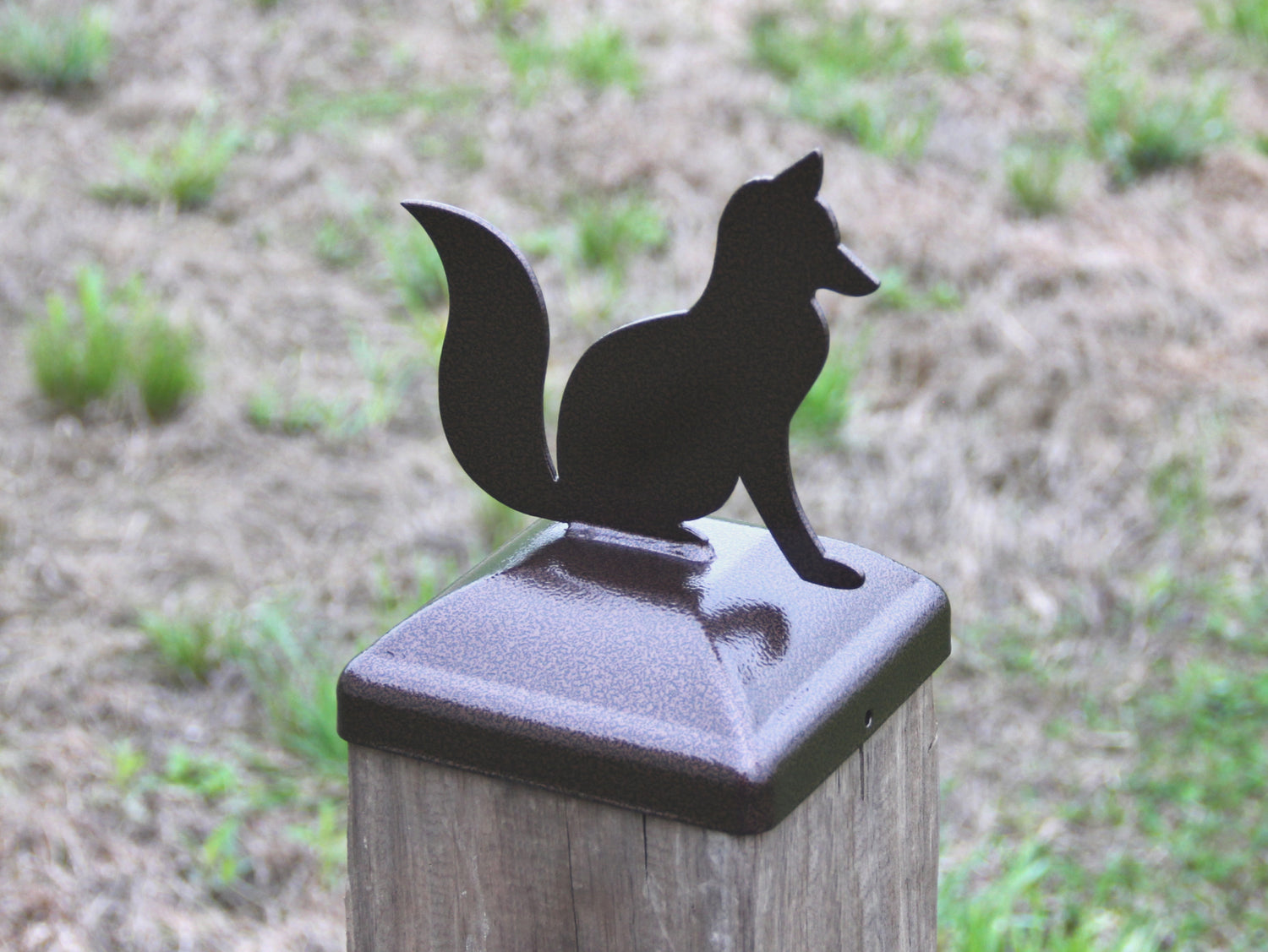 Madison Iron and wood – Metal Décor – Home Improvement – Home décor – Post Caps – Outdoor Décor