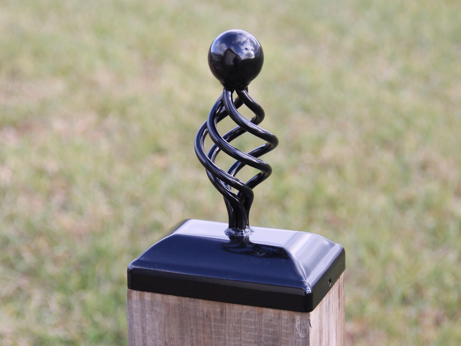 Madison Iron and wood – Metal Décor – Home Improvement – Home décor – Post Caps – Outdoor Décor
