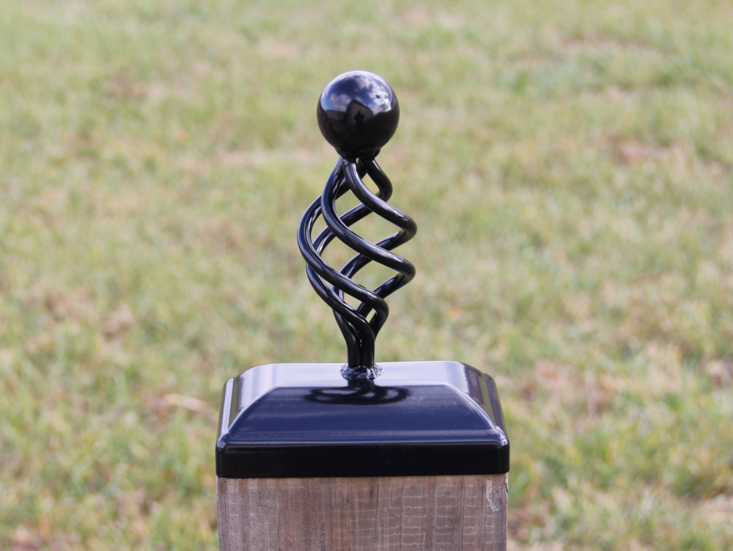 Madison Iron and wood – Metal Décor – Home Improvement – Home décor – Post Caps – Outdoor Décor