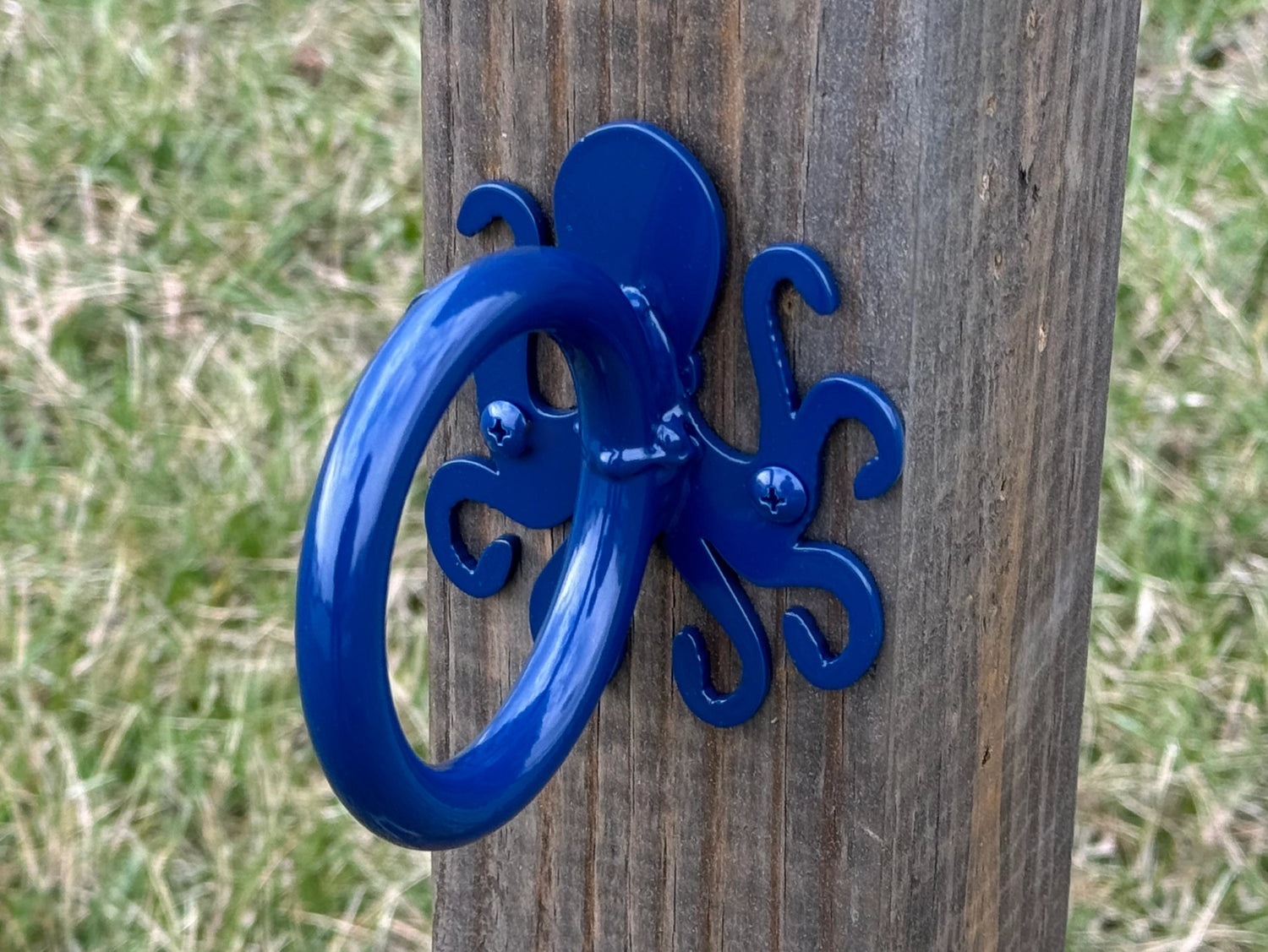 Madison Iron and wood – Metal Décor – Home Improvement – Home décor – Post Caps – Outdoor Décor