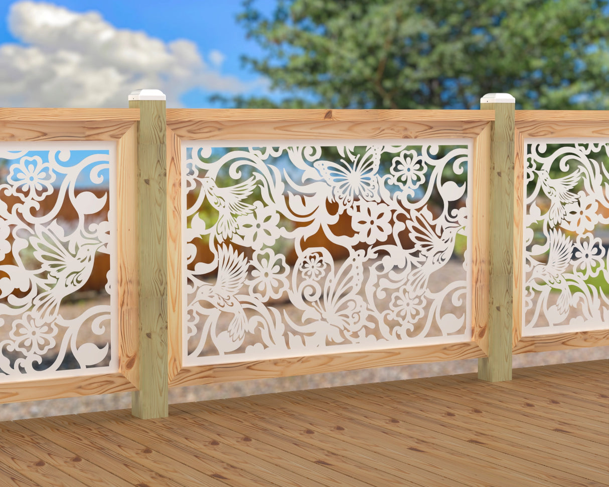 Inserto de panel de barandilla con paisaje forestal