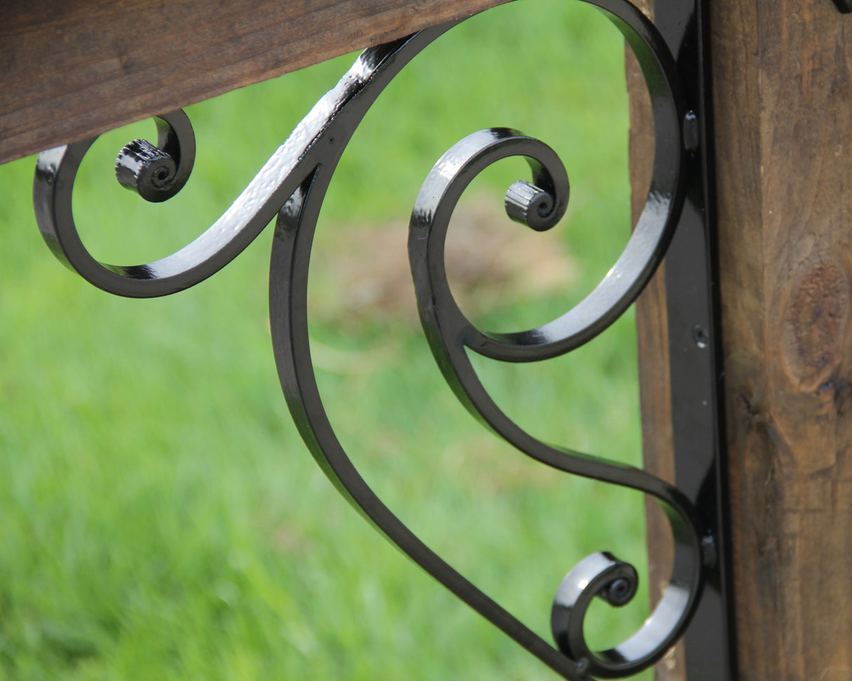 Madison Iron and wood – Metal Décor – Home Improvement – Home décor – Post Caps – Outdoor Décor