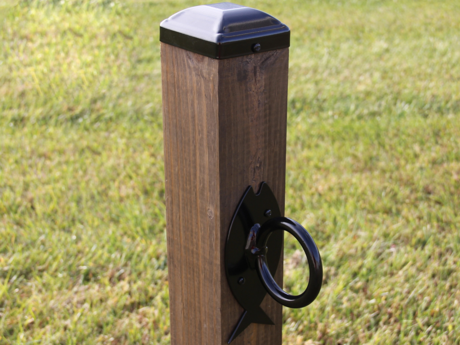 Madison Iron and wood – Metal Décor – Home Improvement – Home décor – Post Caps – Outdoor Décor
