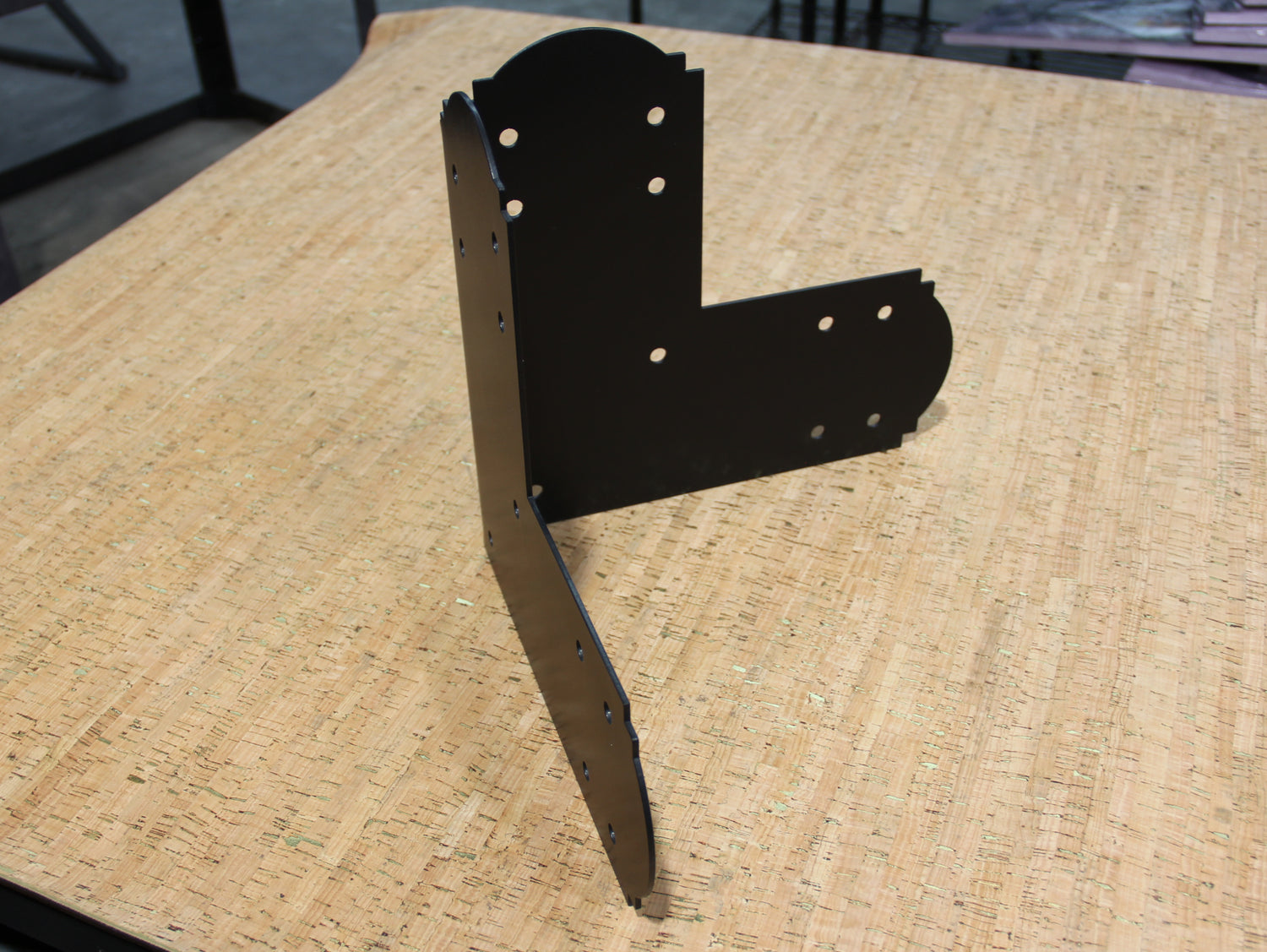 Madison Iron and wood – Metal Décor – Home Improvement – Home décor – Post Caps – Outdoor Décor
