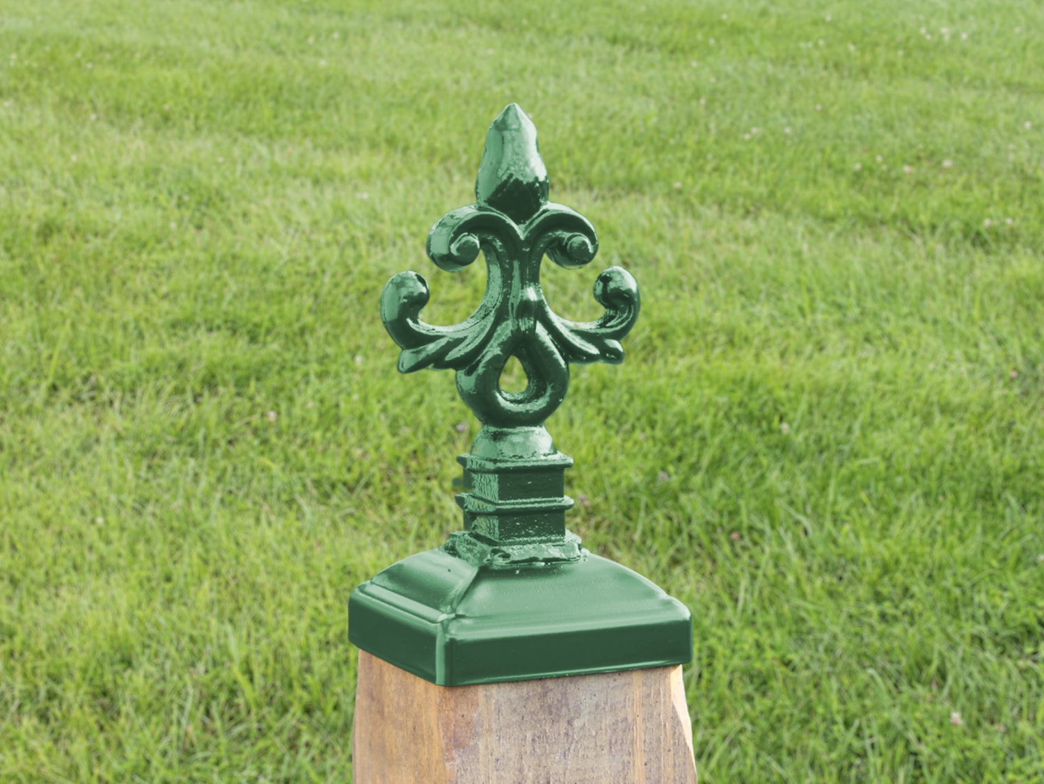 4x4 Nottingham Post Cap (3.5 x 3.5 Post Size) - Madison Iron and Wood