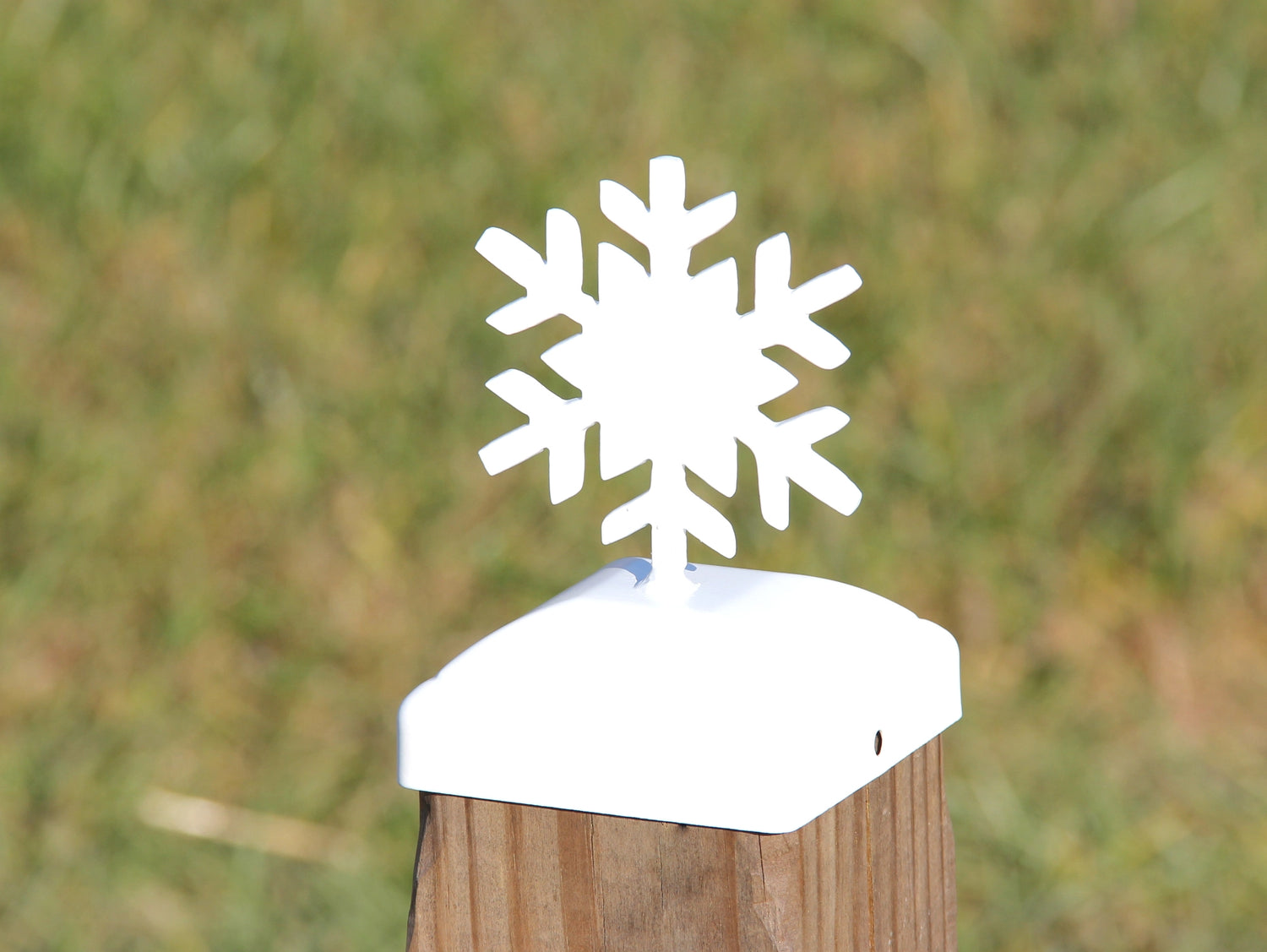 Madison Iron and wood – Metal Décor – Home Improvement – Home décor – Post Caps – Outdoor Décor