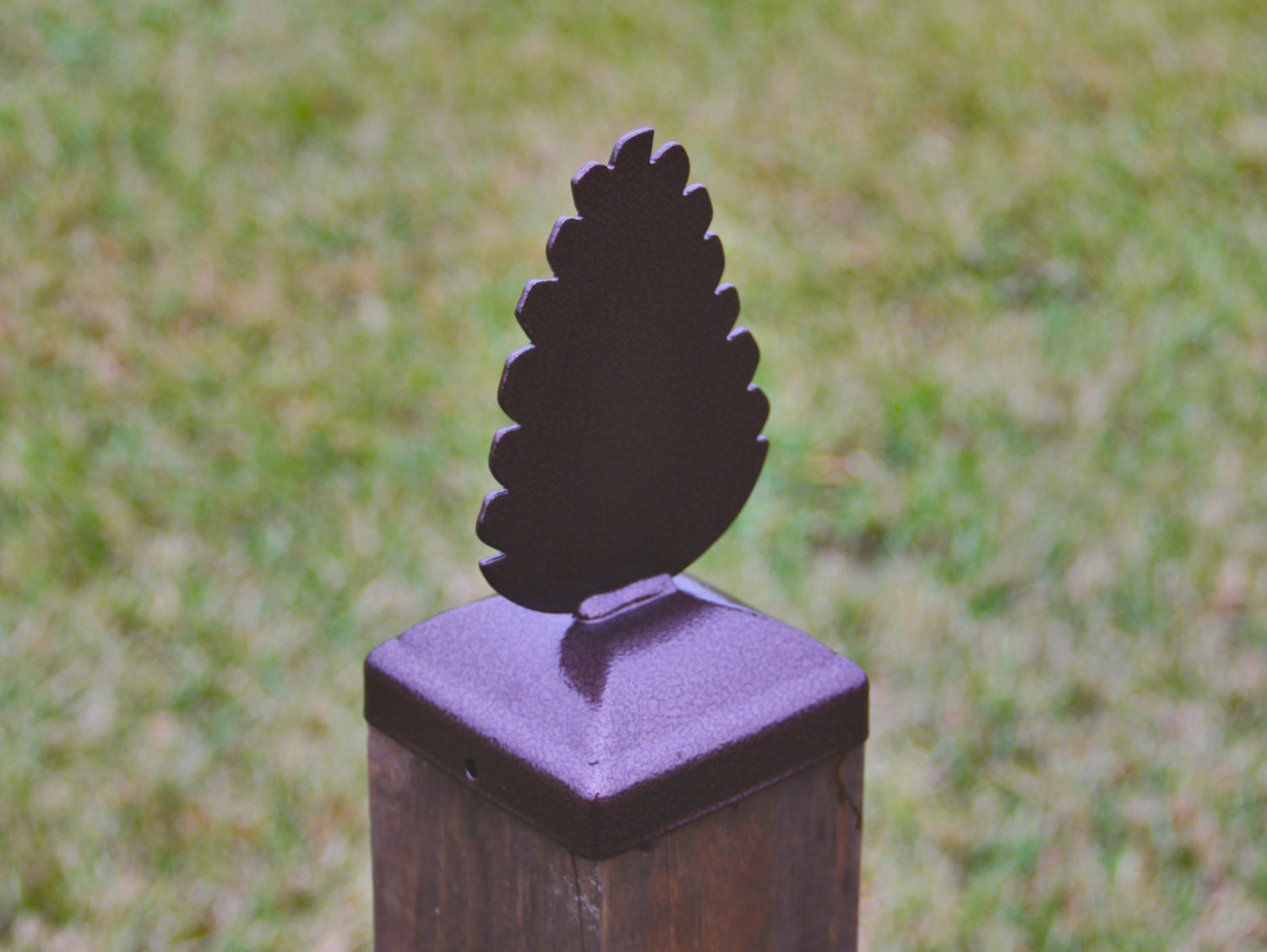 Madison Iron and wood – Metal Décor – Home Improvement – Home décor – Post Caps – Outdoor Décor