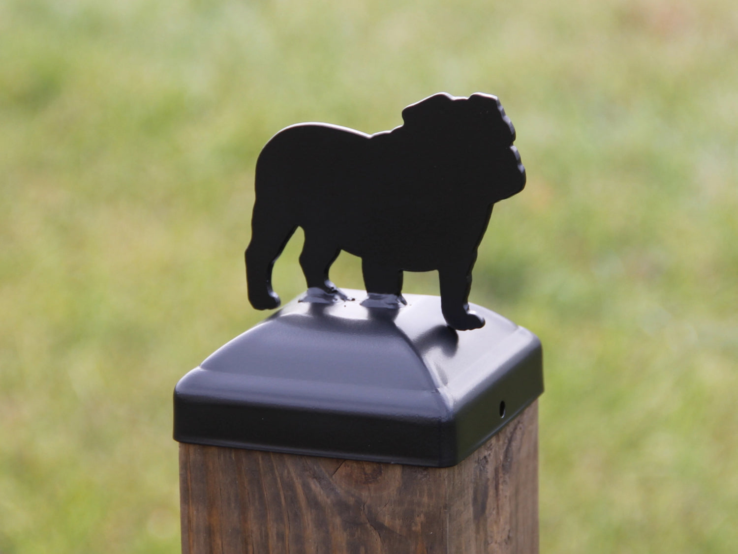 Madison Iron and wood – Metal Décor – Home Improvement – Home décor – Post Caps – Outdoor Décor