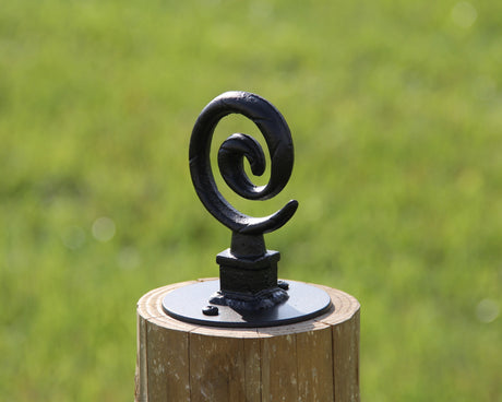 Madison Iron and wood – Metal Décor – Home Improvement – Home décor – Post Caps – Outdoor Décor