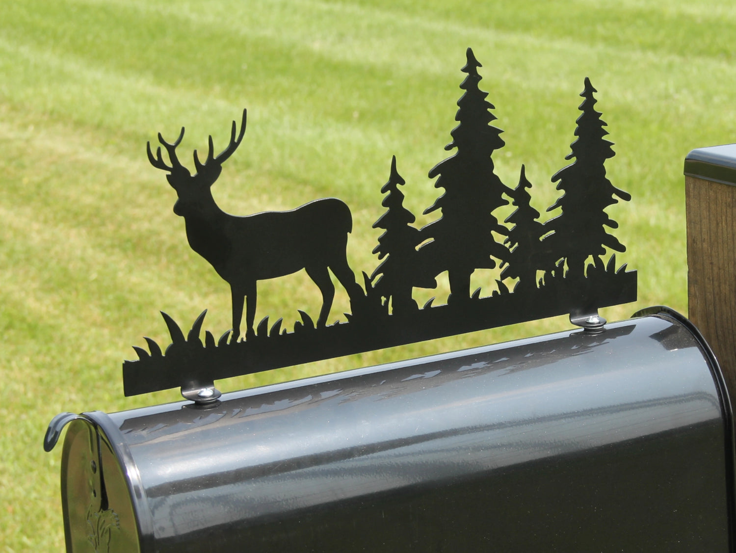 Madison Iron and wood – Metal Décor – Home Improvement – Home décor – Post Caps – Outdoor Décor