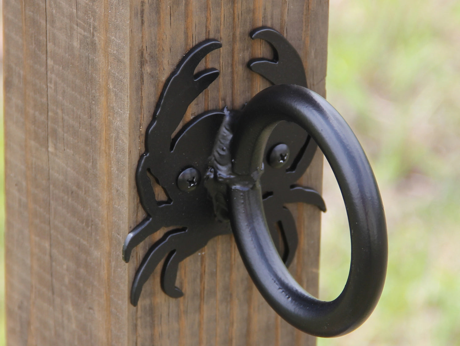 Madison Iron and wood – Metal Décor – Home Improvement – Home décor – Post Caps – Outdoor Décor