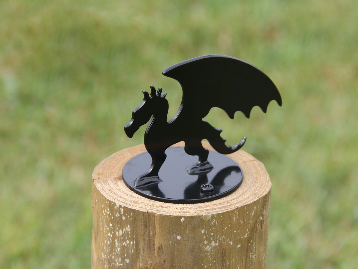 Madison Iron and wood – Metal Décor – Home Improvement – Home décor – Post Caps – Outdoor Décor