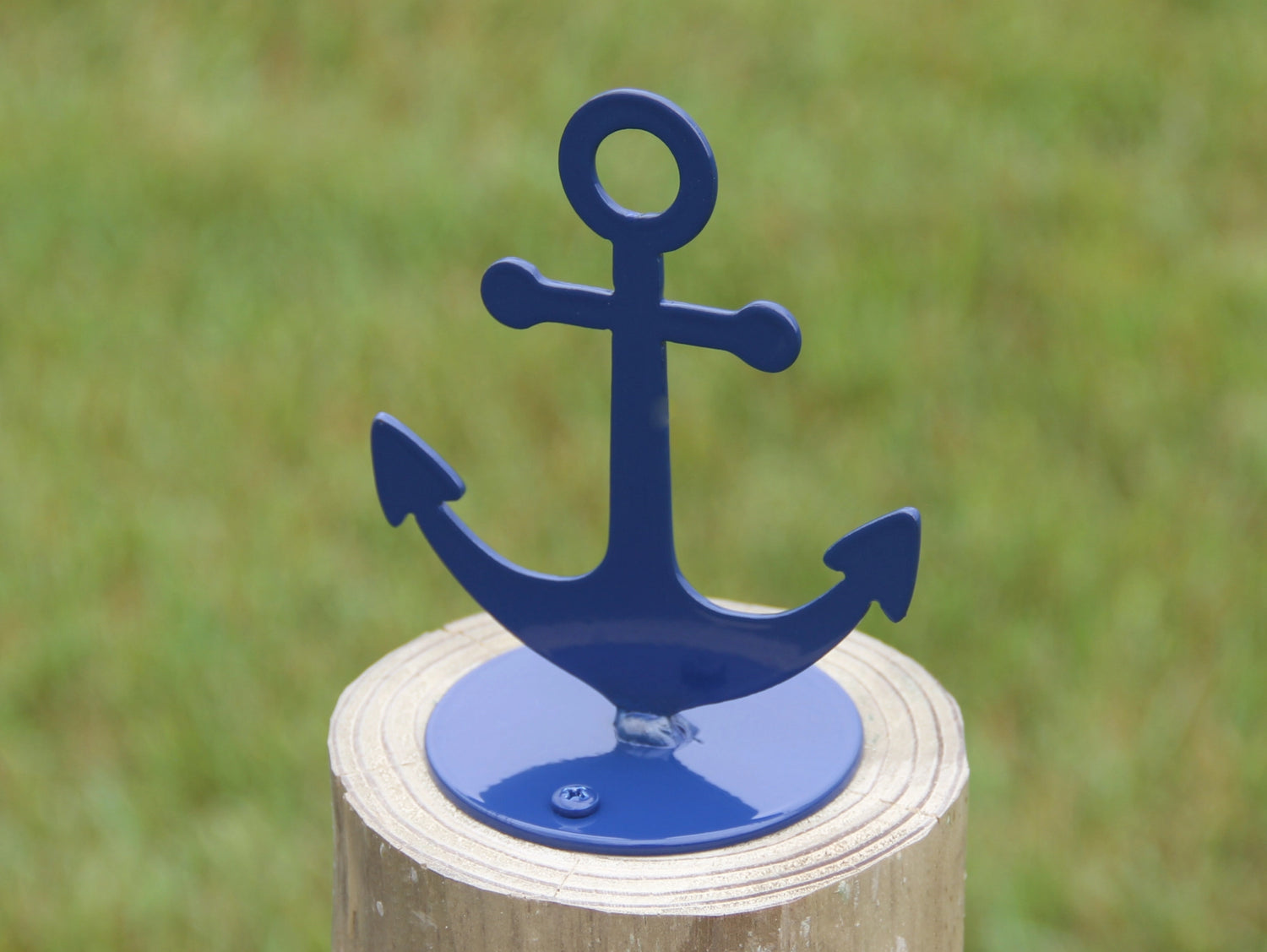 Madison Iron and wood – Metal Décor – Home Improvement – Home décor – Post Caps – Outdoor Décor