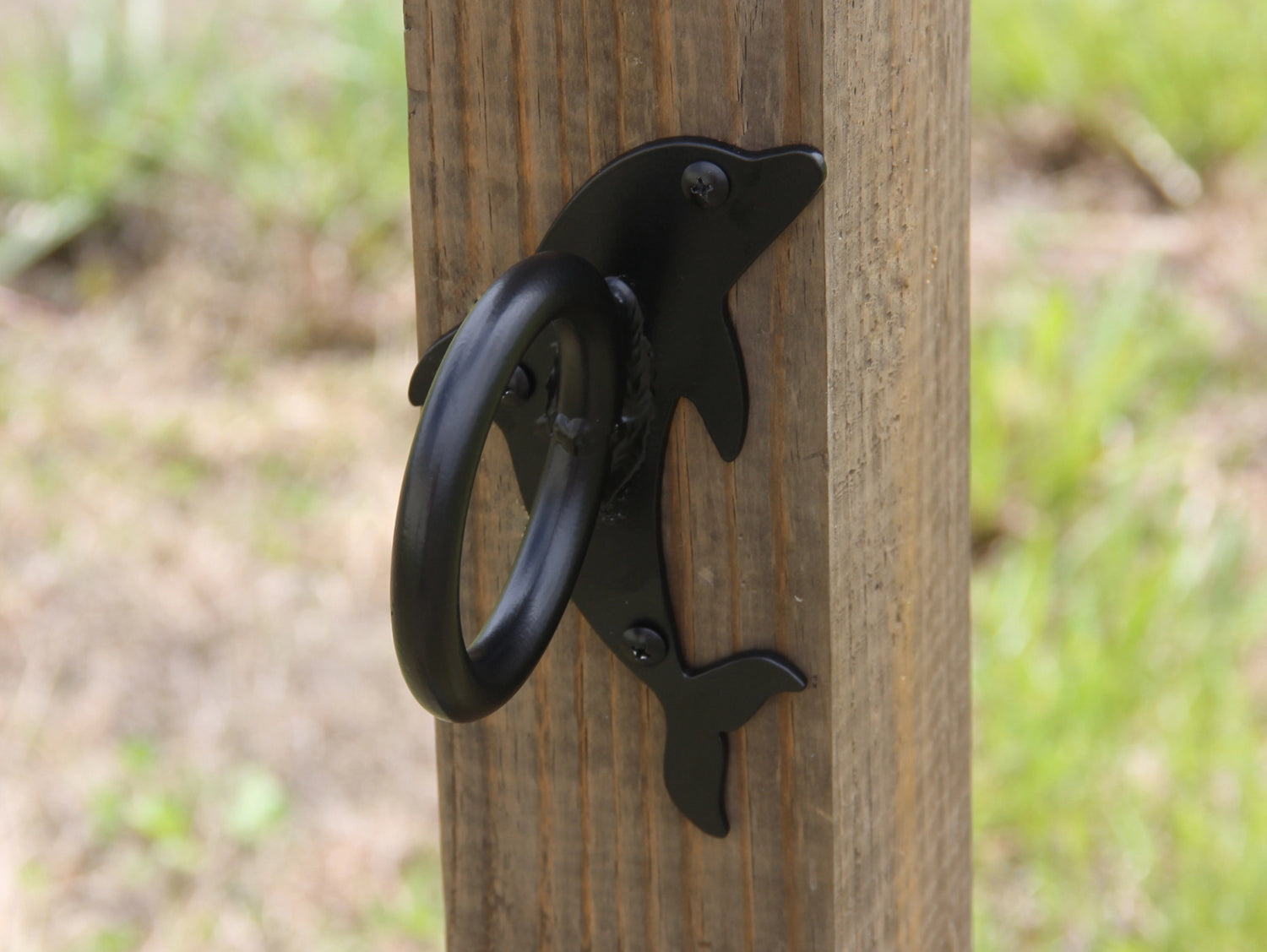 Madison Iron and wood – Metal Décor – Home Improvement – Home décor – Post Caps – Outdoor Décor
