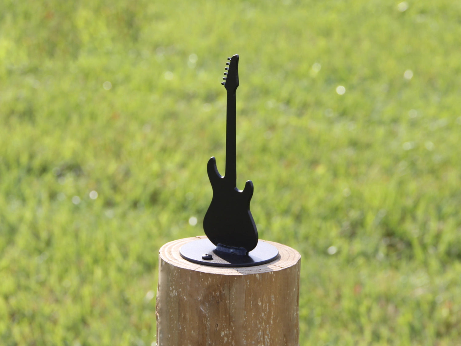 Madison Iron and wood – Metal Décor – Home Improvement – Home décor – Post Caps – Outdoor Décor