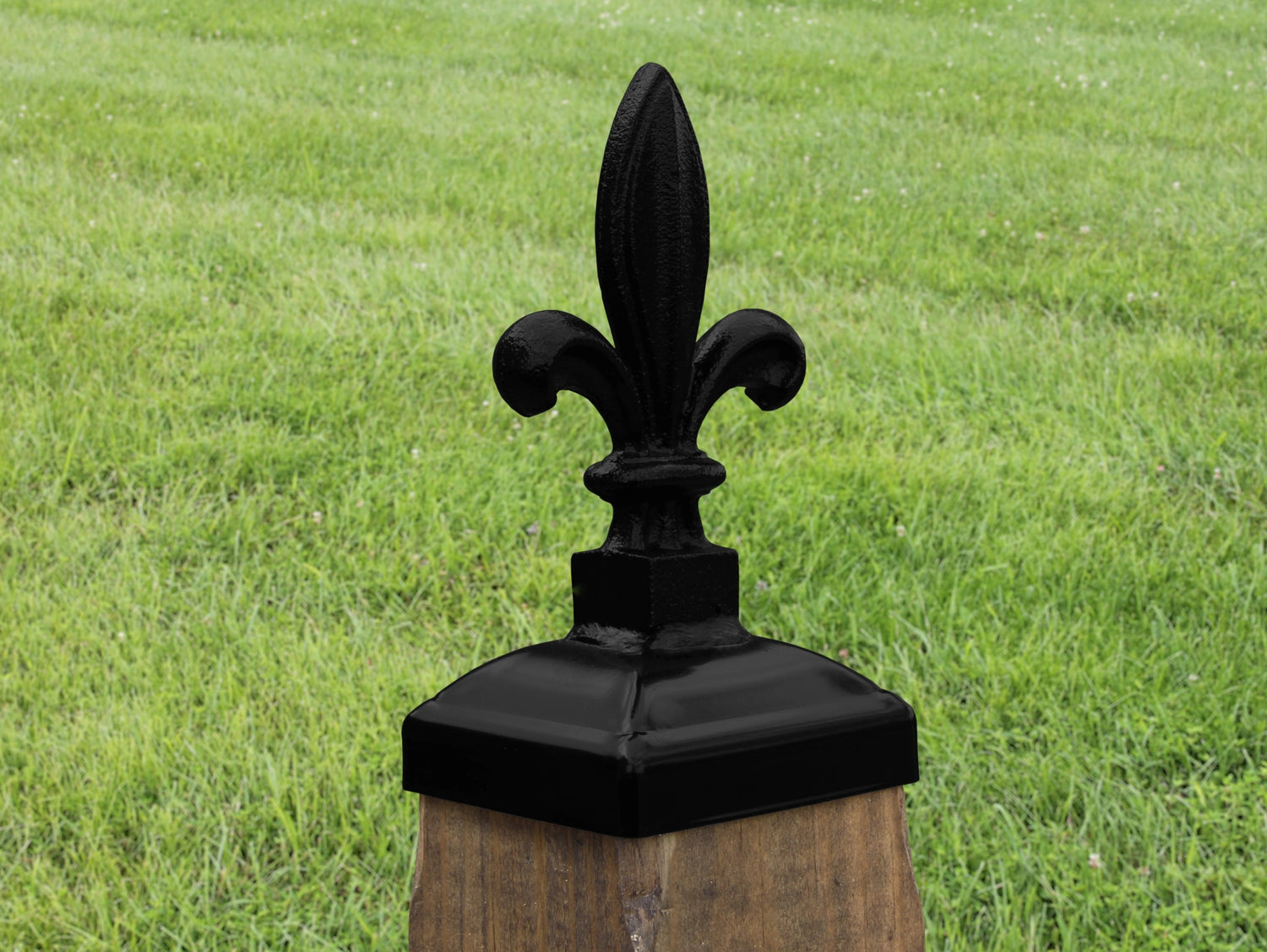 4x4 Budding Fleur-De-Lis Post Cap (3.5 x 3.5 Post Size) - Madison Iron and Wood