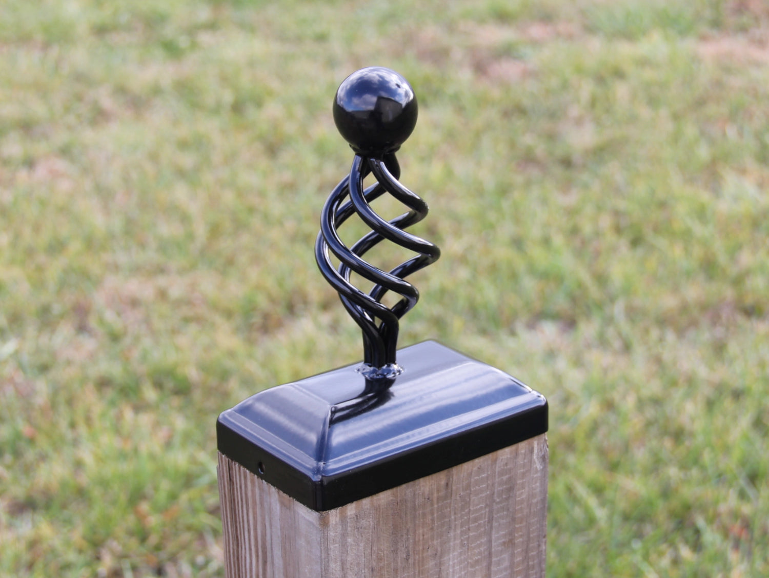 Madison Iron and wood – Metal Décor – Home Improvement – Home décor – Post Caps – Outdoor Décor