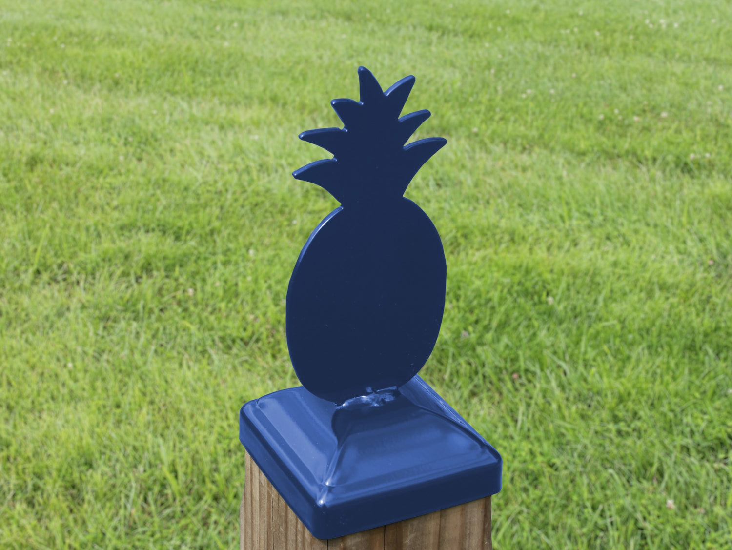 4x4 Pineapple Post Cap (Fits 3.5 x 3.5 Post Size) - Madison Iron and Wood