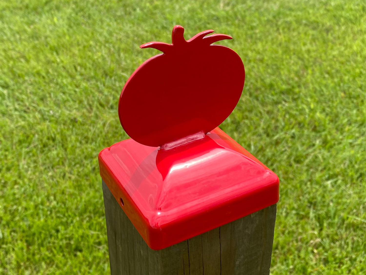 Madison Iron and wood – Metal Décor – Home Improvement – Home décor – Post Caps – Outdoor Décor