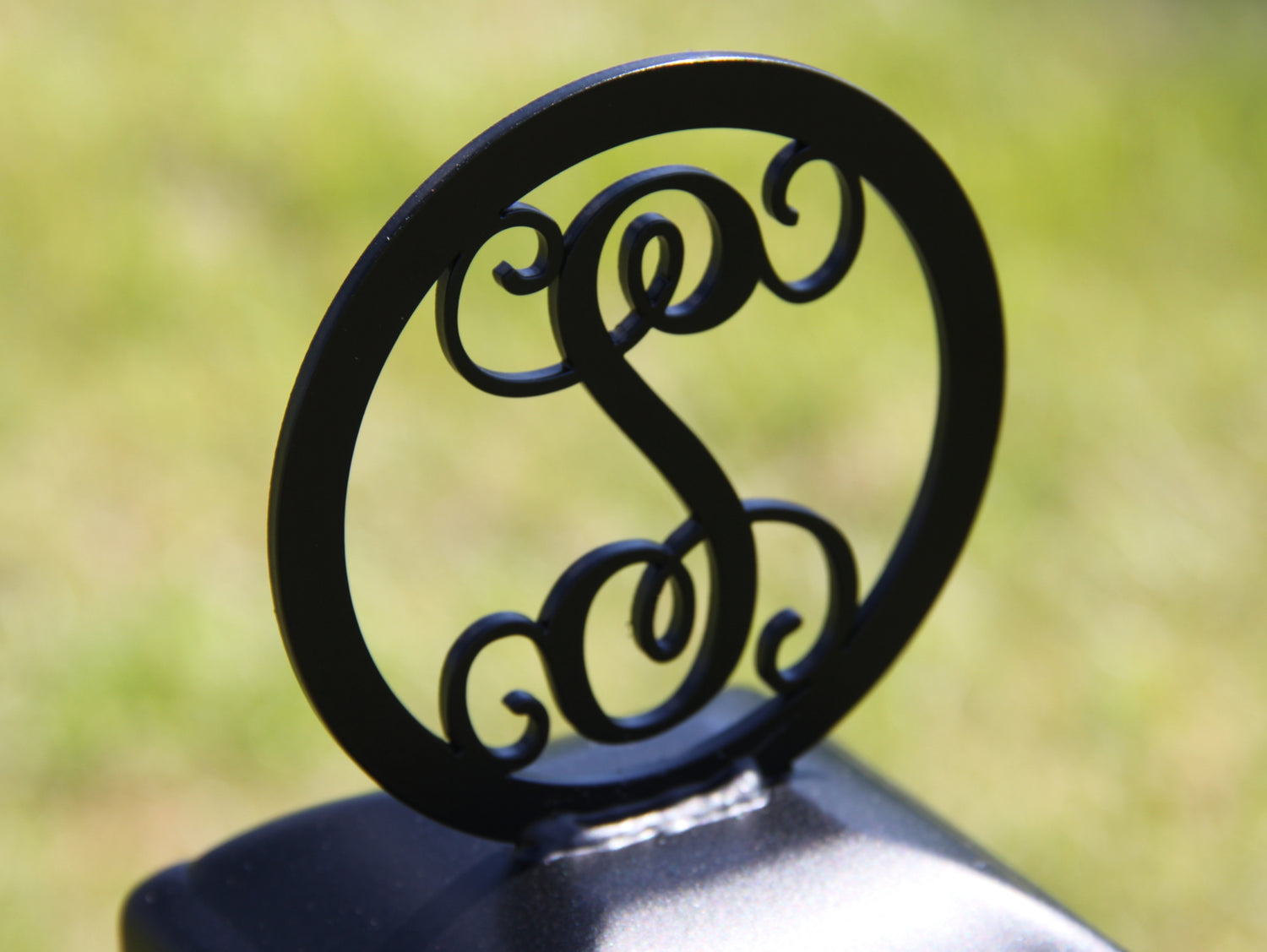 Madison Iron and wood – Metal Décor – Home Improvement – Home décor – Post Caps – Outdoor Décor
