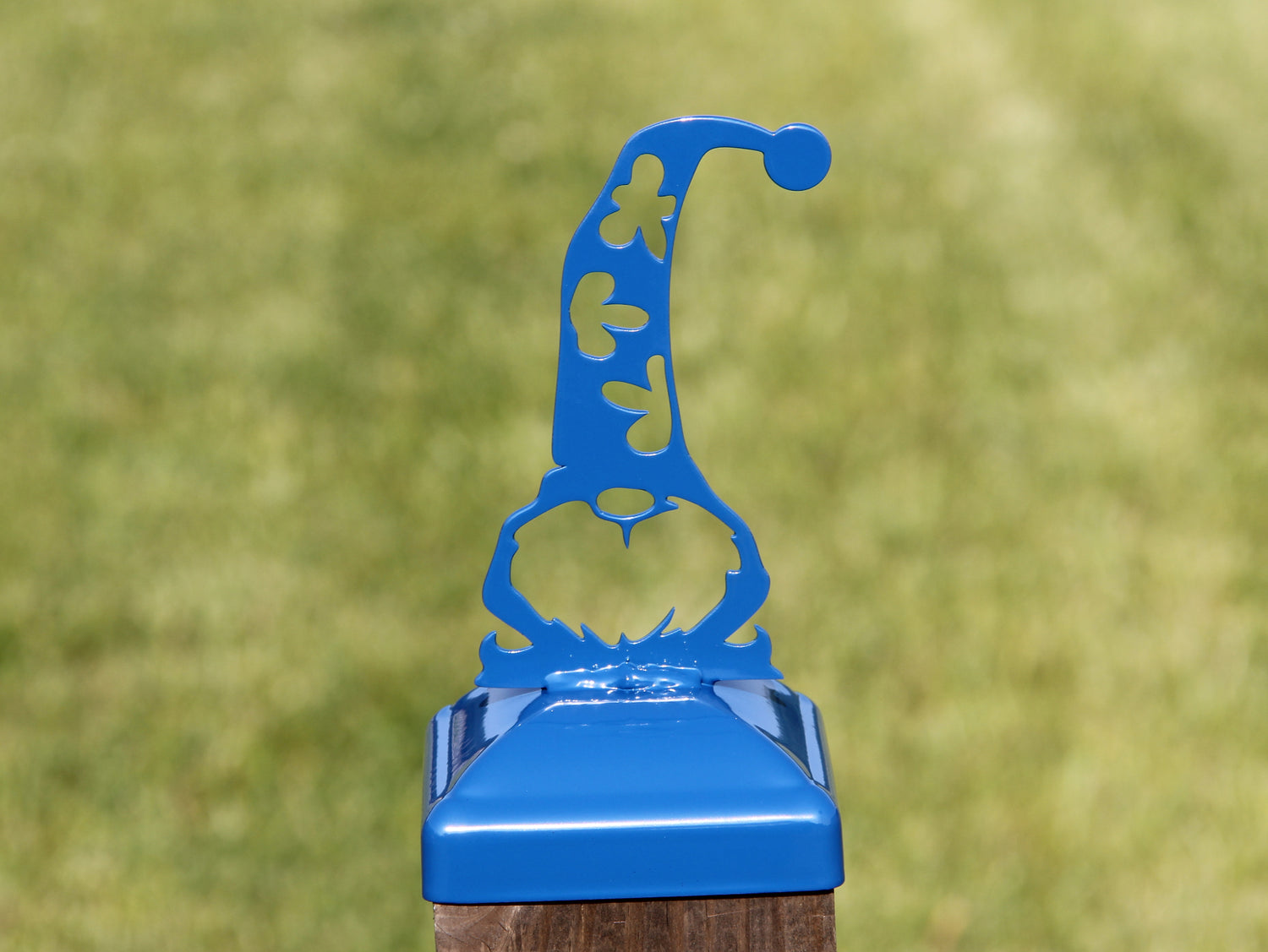 Madison Iron and wood – Metal Décor – Home Improvement – Home décor – Post Caps – Outdoor Décor