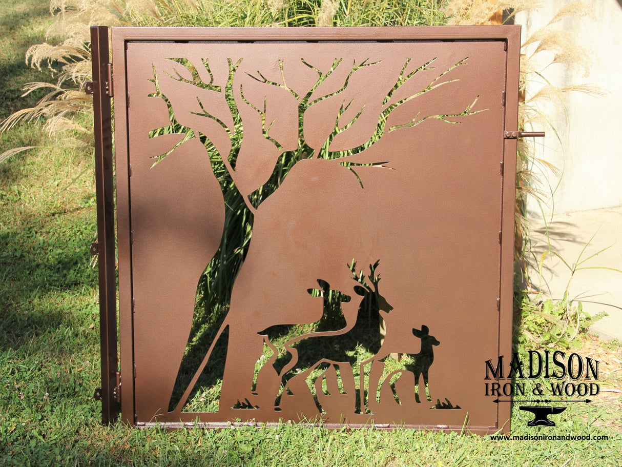 Madison Iron and wood – Metal Décor – Home Improvement – Home décor – Post Caps – Outdoor Décor
