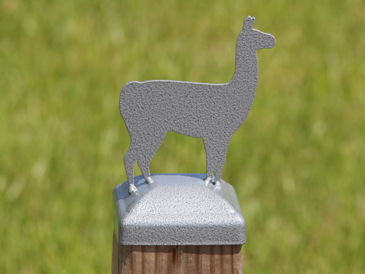 Madison Iron and wood – Metal Décor – Home Improvement – Home décor – Post Caps – Outdoor Décor