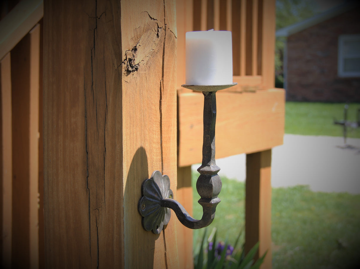 Madison Iron and wood – Metal Décor – Home Improvement – Home décor – Post Caps – Outdoor Décor