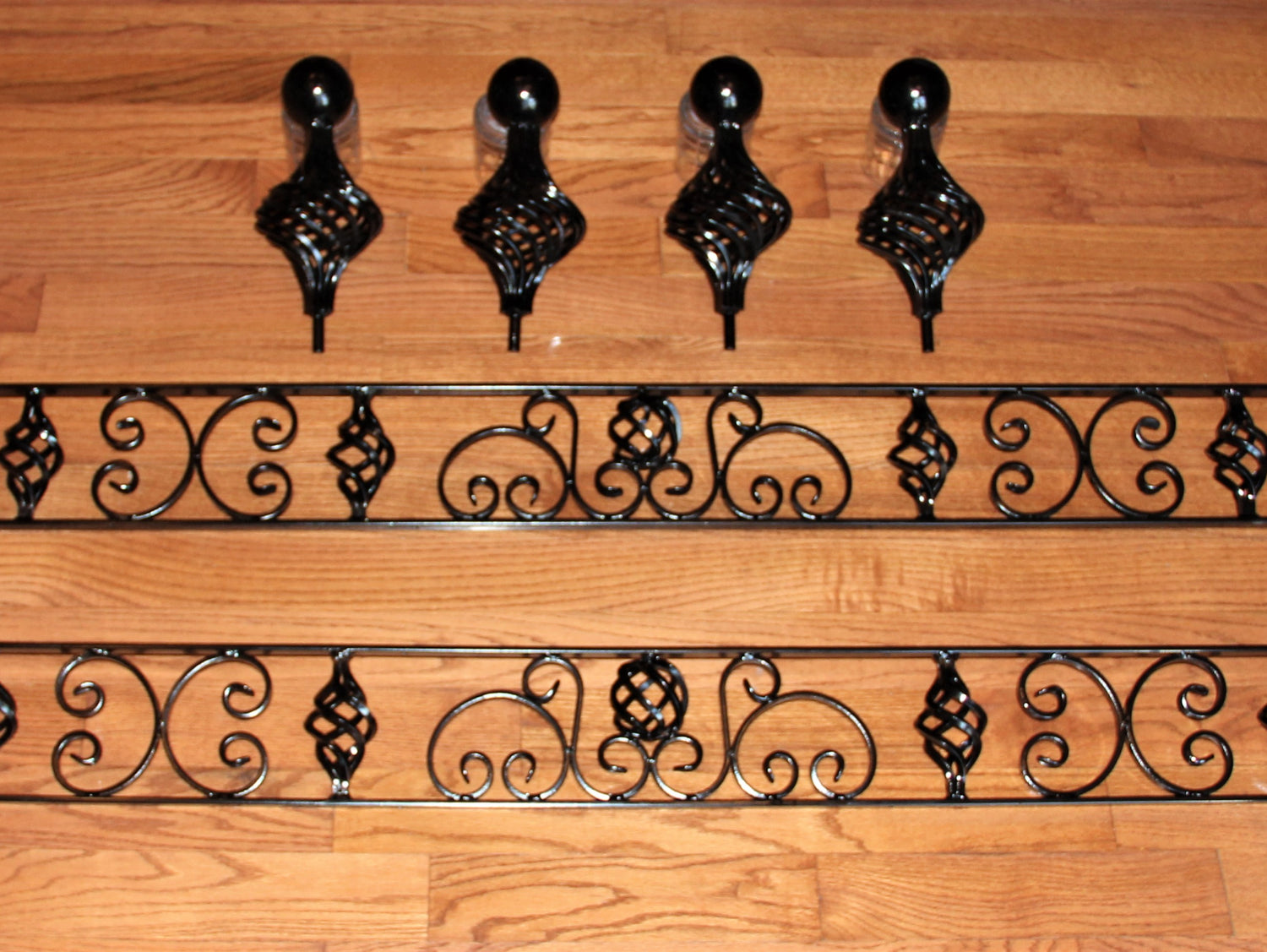 Madison Iron and wood – Metal Décor – Home Improvement – Home décor – Post Caps – Outdoor Décor