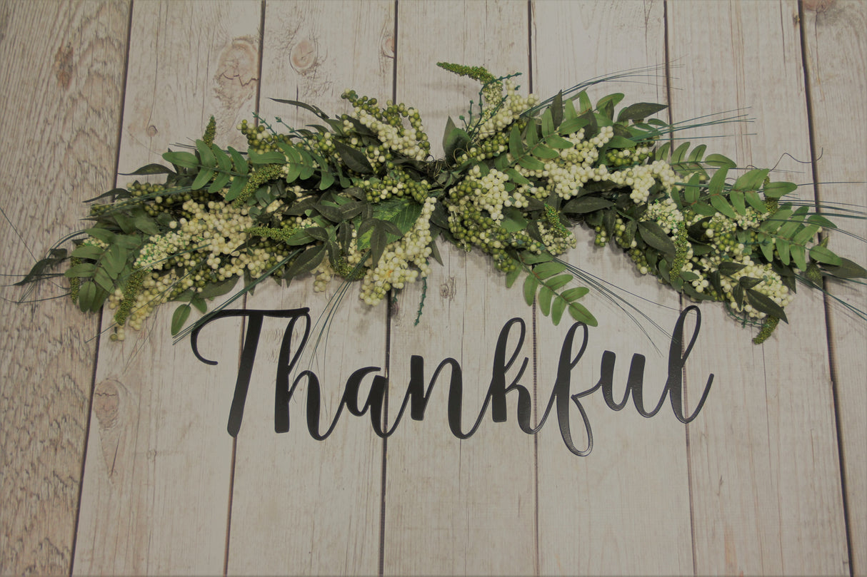 Madison Iron and wood – Metal Décor – Home Improvement – Home décor – Post Caps – Outdoor Décor