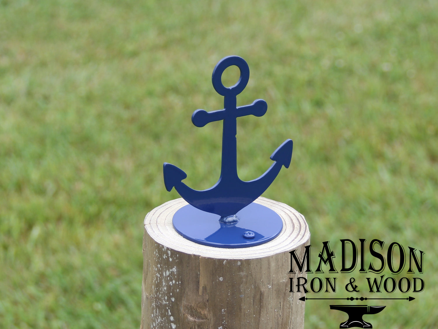 Madison Iron and wood – Metal Décor – Home Improvement – Home décor – Post Caps – Outdoor Décor
