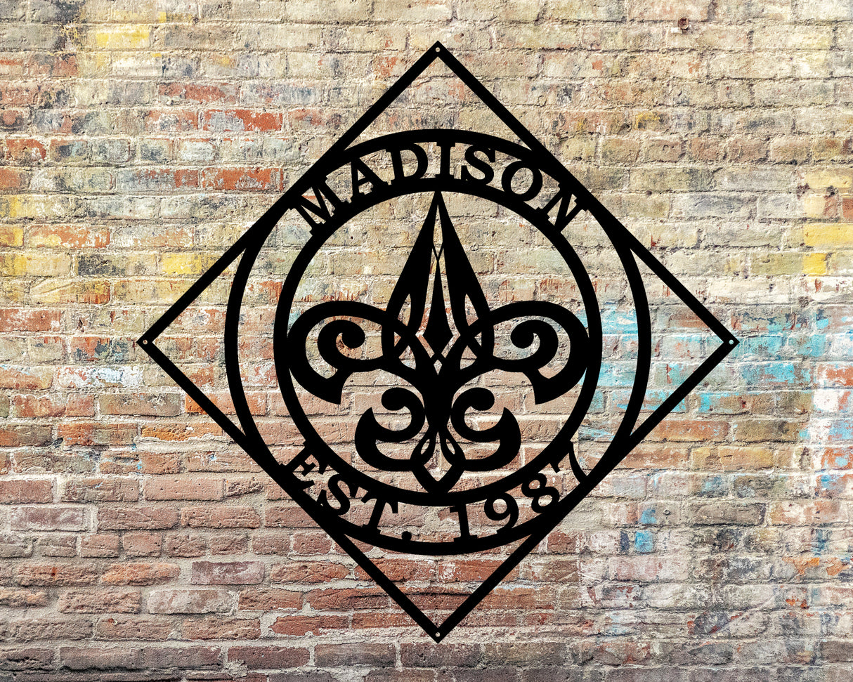 Madison Iron and wood – Metal Décor – Home Improvement – Home décor – Post Caps – Outdoor Décor