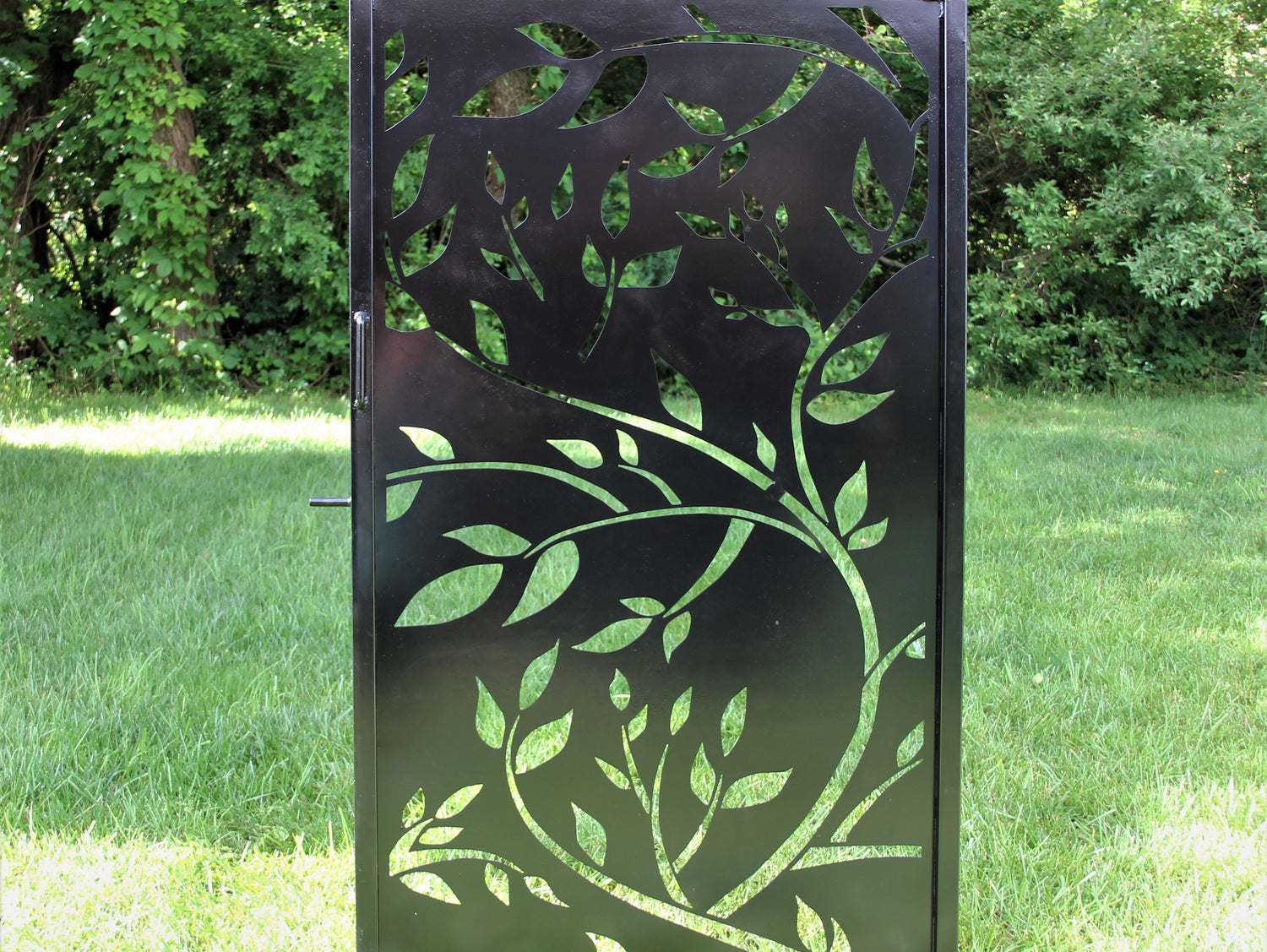 Madison Iron and wood – Metal Décor – Home Improvement – Home décor – Post Caps – Outdoor Décor