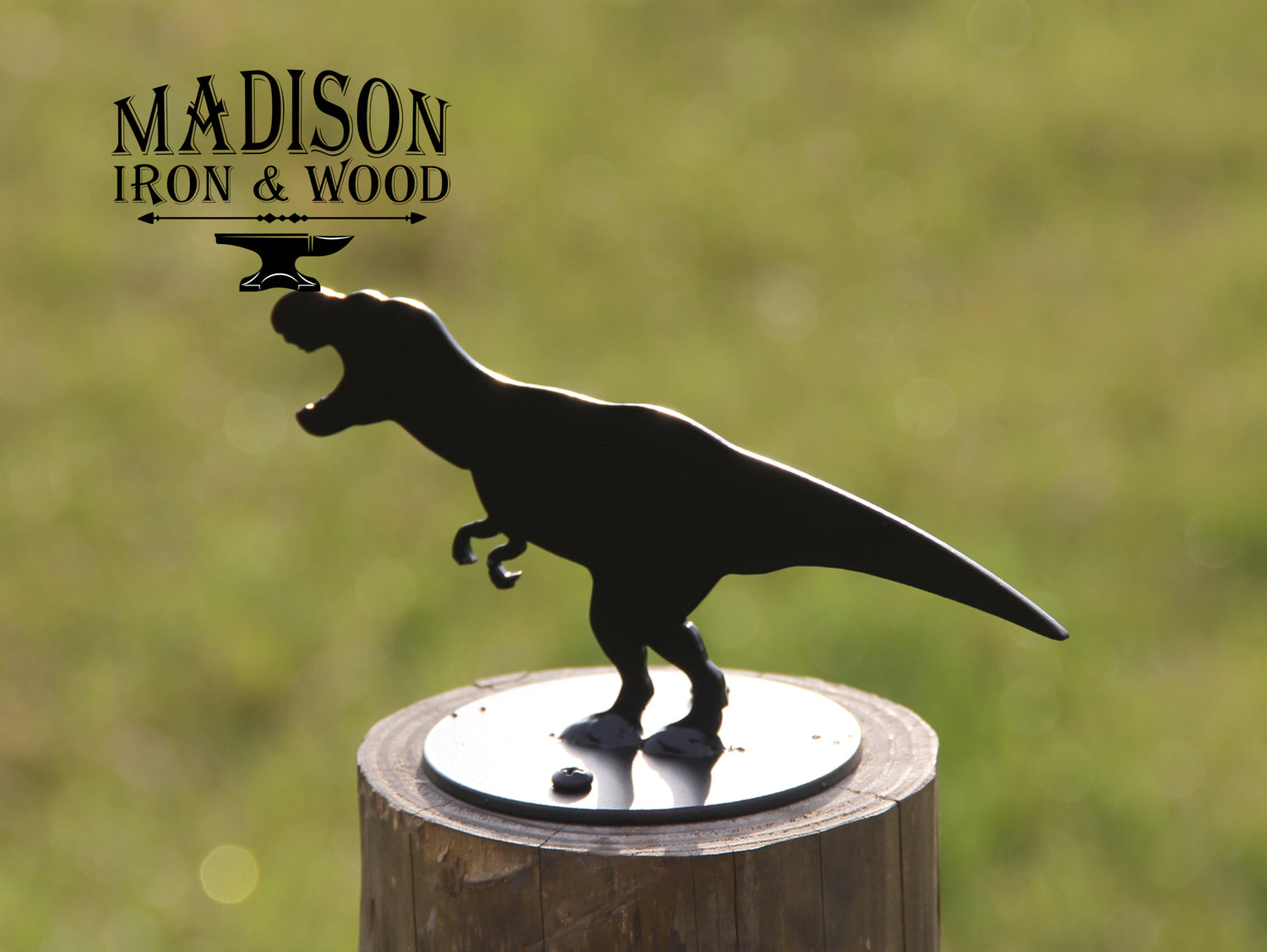 Madison Iron and wood – Metal Décor – Home Improvement – Home décor – Post Caps – Outdoor Décor