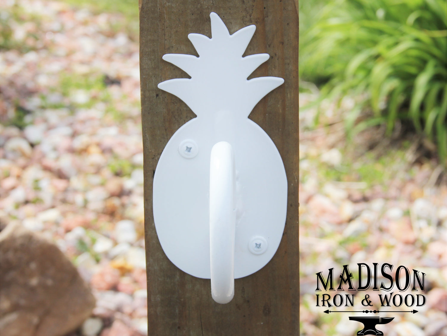 Madison Iron and wood – Metal Décor – Home Improvement – Home décor – Post Caps – Outdoor Décor