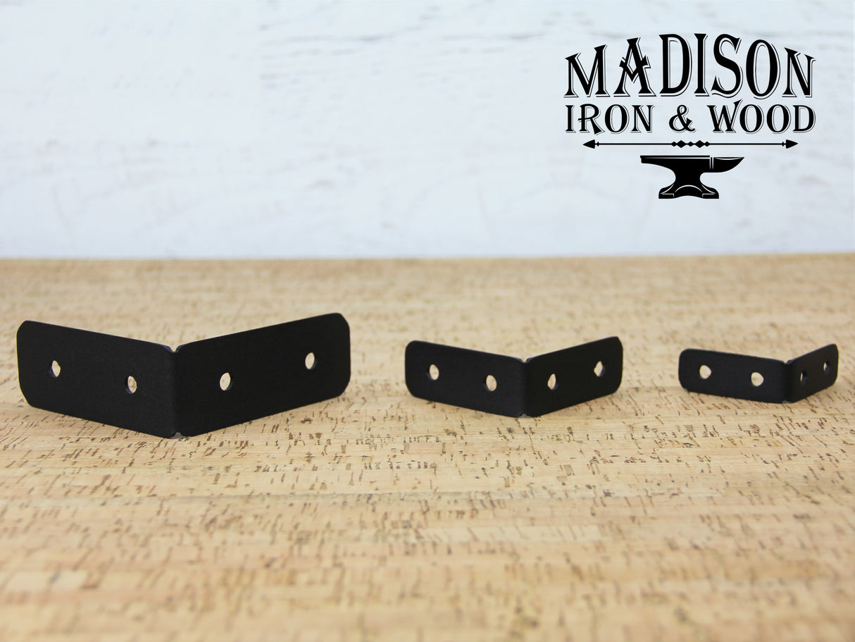 Madison Iron and wood – Metal Décor – Home Improvement – Home décor – Post Caps – Outdoor Décor