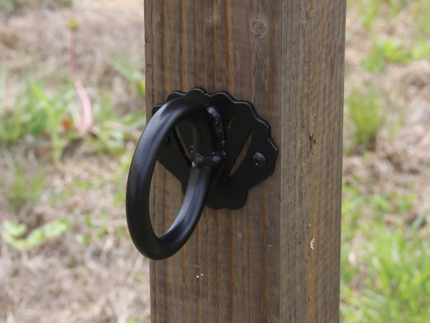 Madison Iron and wood – Metal Décor – Home Improvement – Home décor – Post Caps – Outdoor Décor