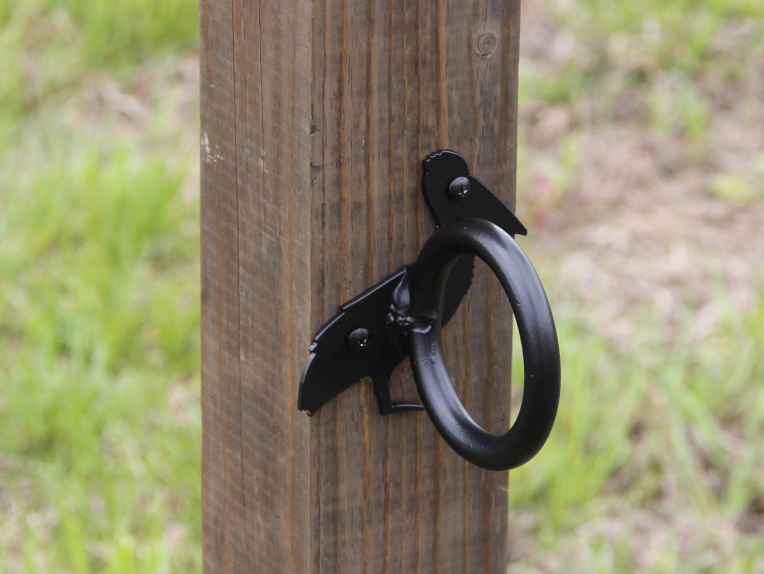 Madison Iron and wood – Metal Décor – Home Improvement – Home décor – Post Caps – Outdoor Décor
