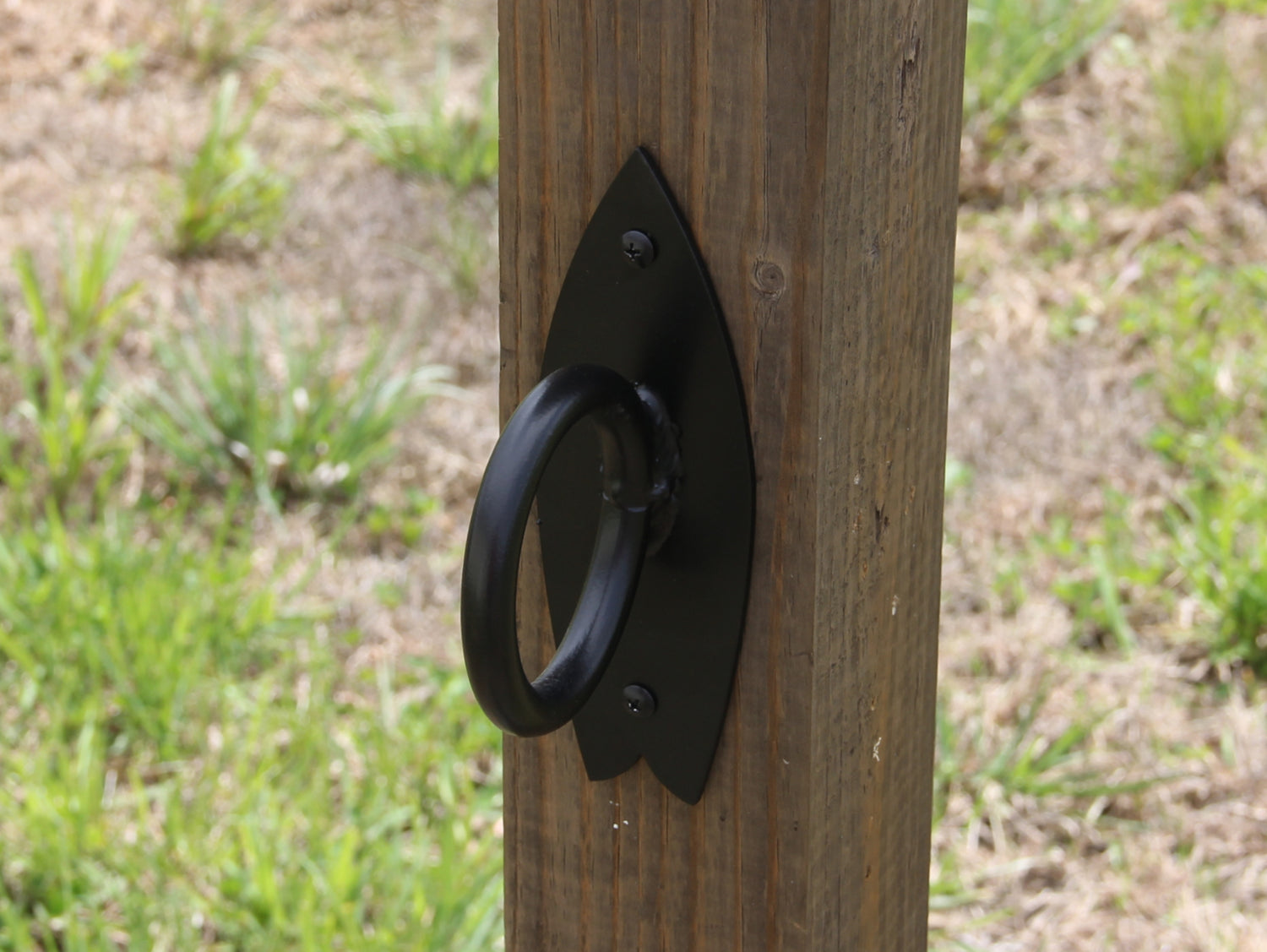 Madison Iron and wood – Metal Décor – Home Improvement – Home décor – Post Caps – Outdoor Décor