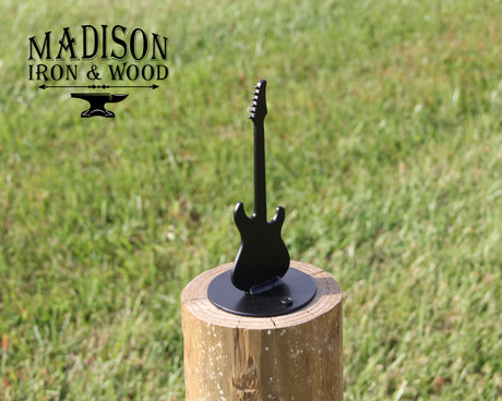 Madison Iron and wood – Metal Décor – Home Improvement – Home décor – Post Caps – Outdoor Décor