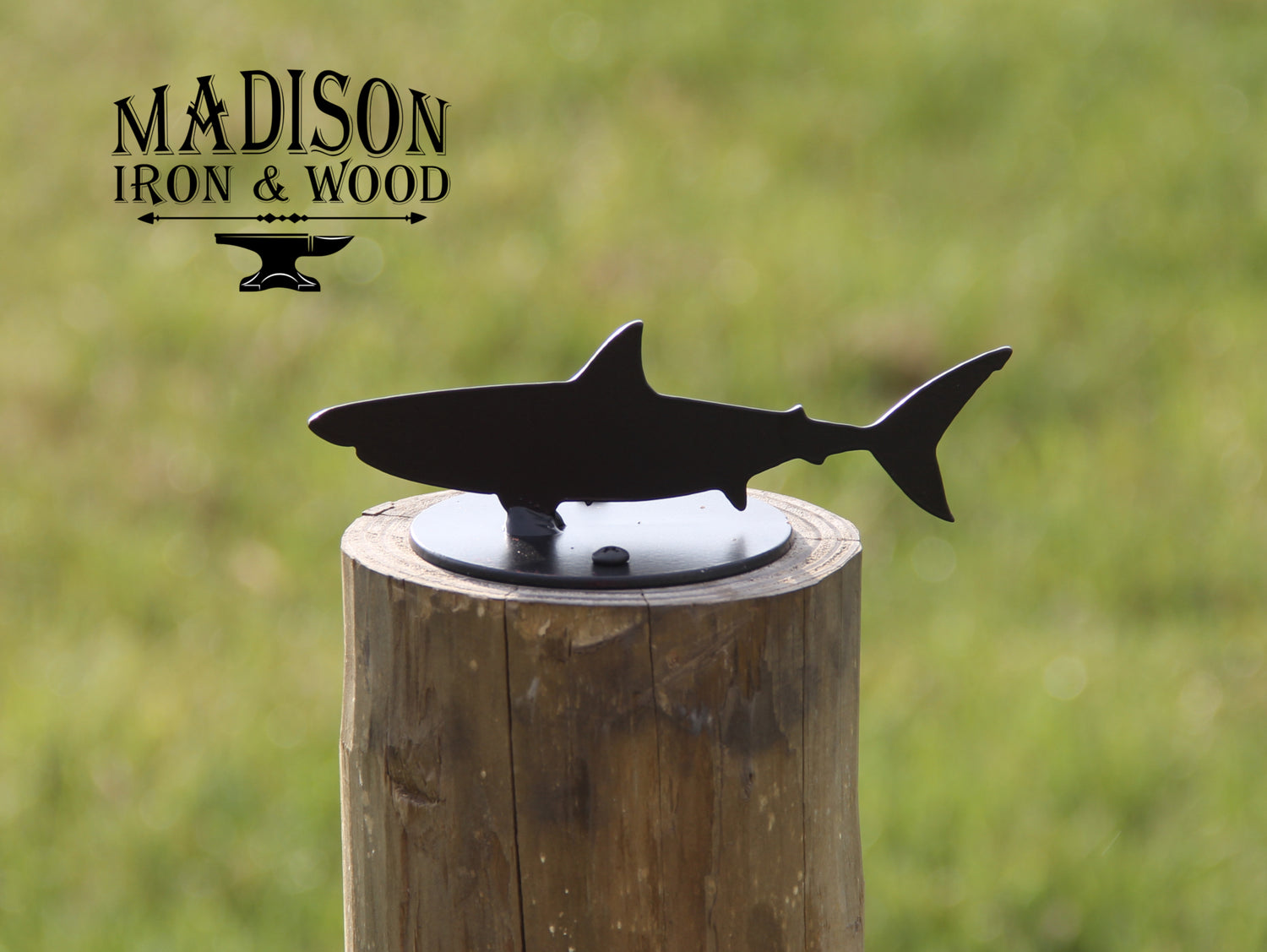 Madison Iron and wood – Metal Décor – Home Improvement – Home décor – Post Caps – Outdoor Décor