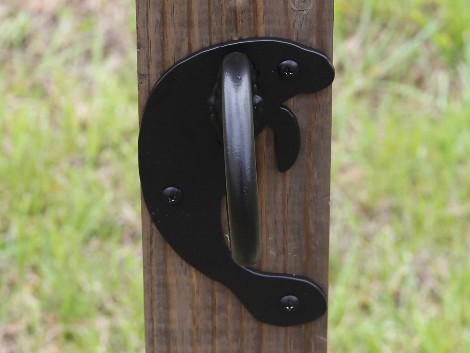 Madison Iron and wood – Metal Décor – Home Improvement – Home décor – Post Caps – Outdoor Décor