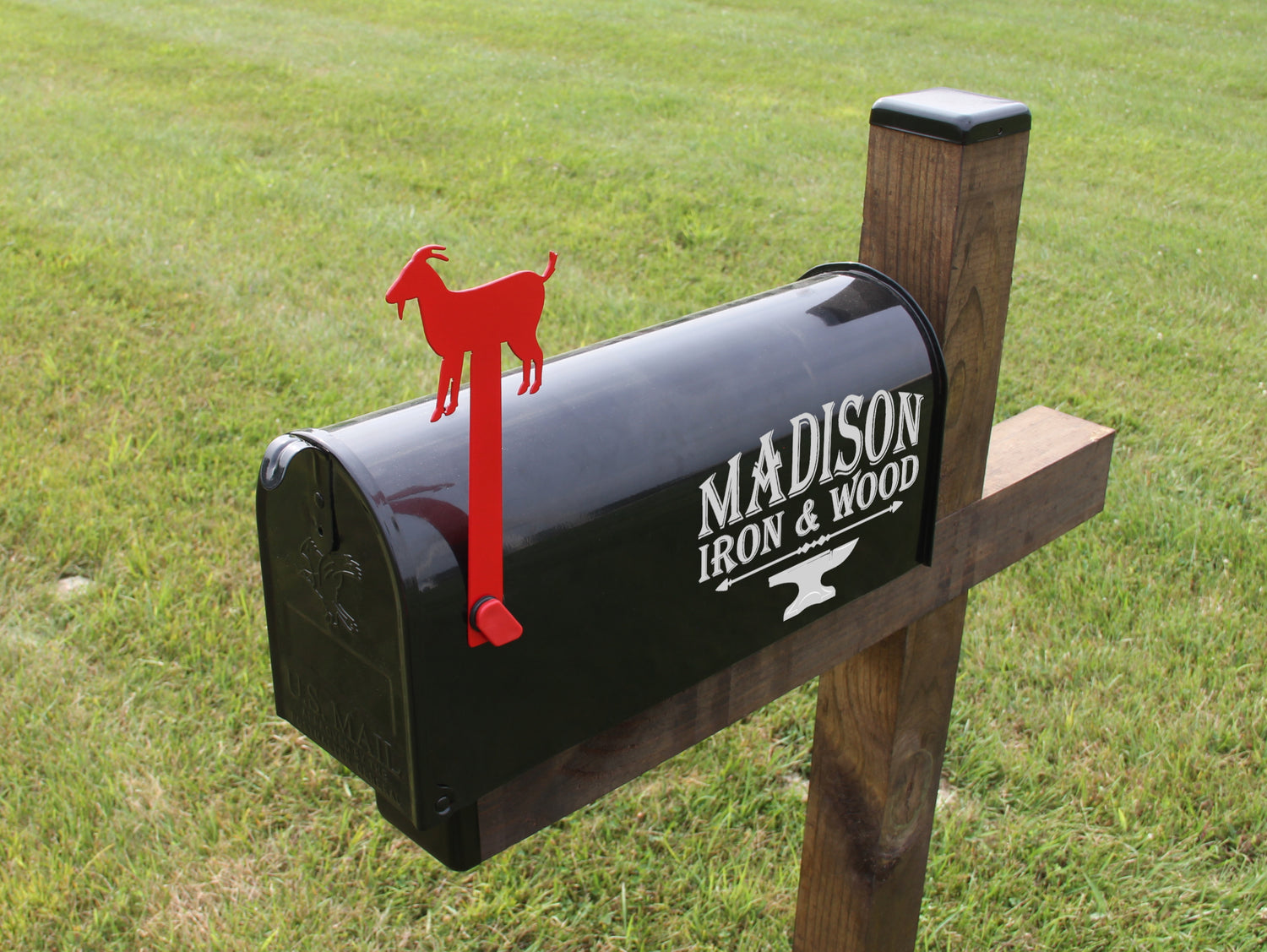 Madison Iron and wood – Metal Décor – Home Improvement – Home décor – Post Caps – Outdoor Décor