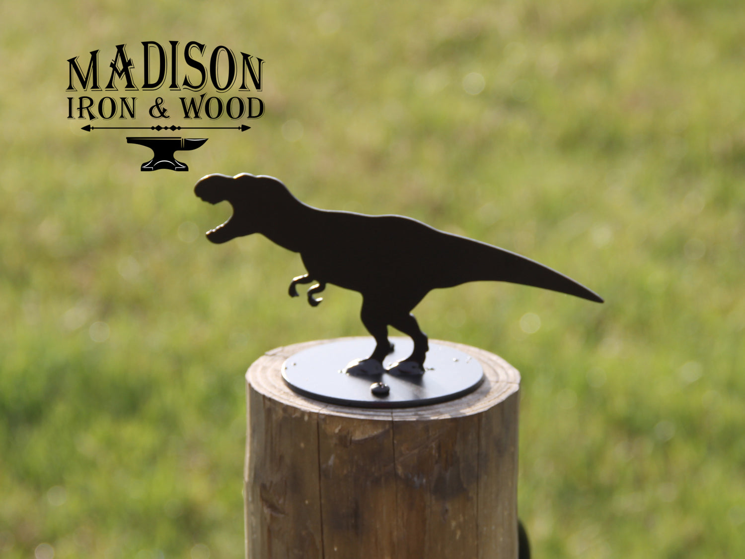 Madison Iron and wood – Metal Décor – Home Improvement – Home décor – Post Caps – Outdoor Décor